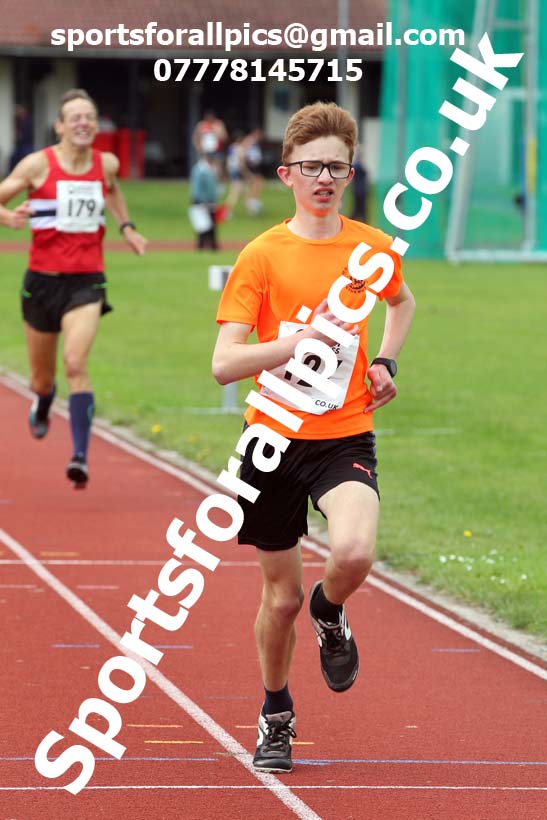 800 metres 31, NECAA Open Meeting, Morpeth, Sunday, March 23rd. David T. Hewitson/Sports for All Pics